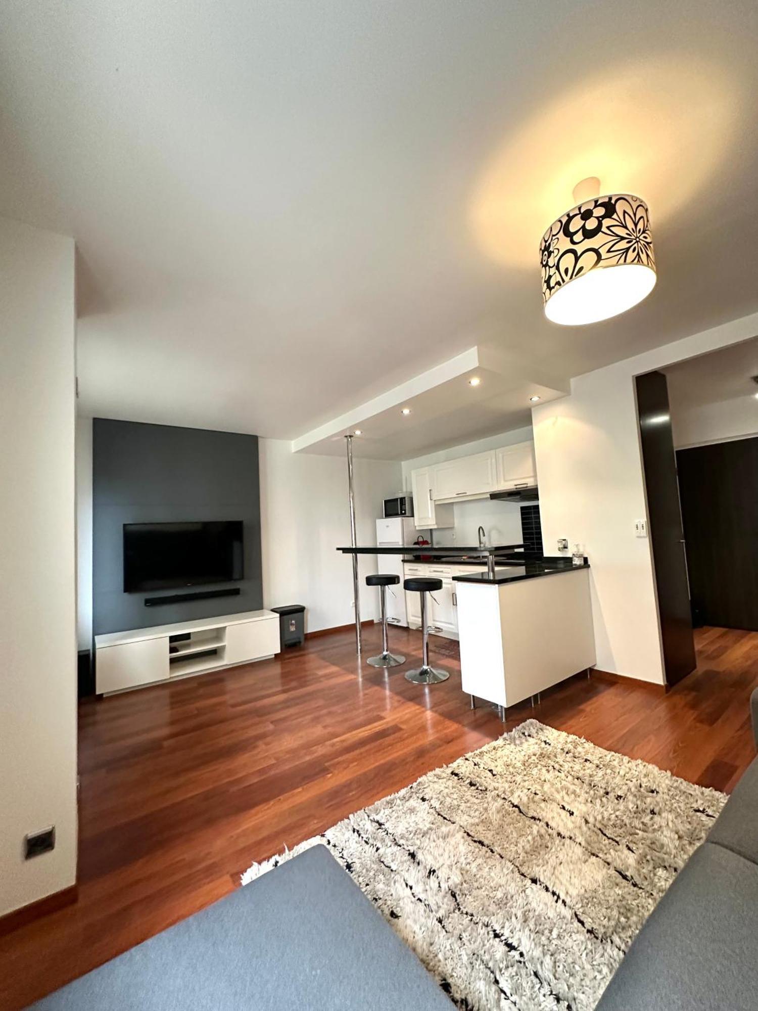 L'Athos - Appartement Equipe - Entre Paris Et Versailles - Haut Debit ギャルシュ エクステリア 写真